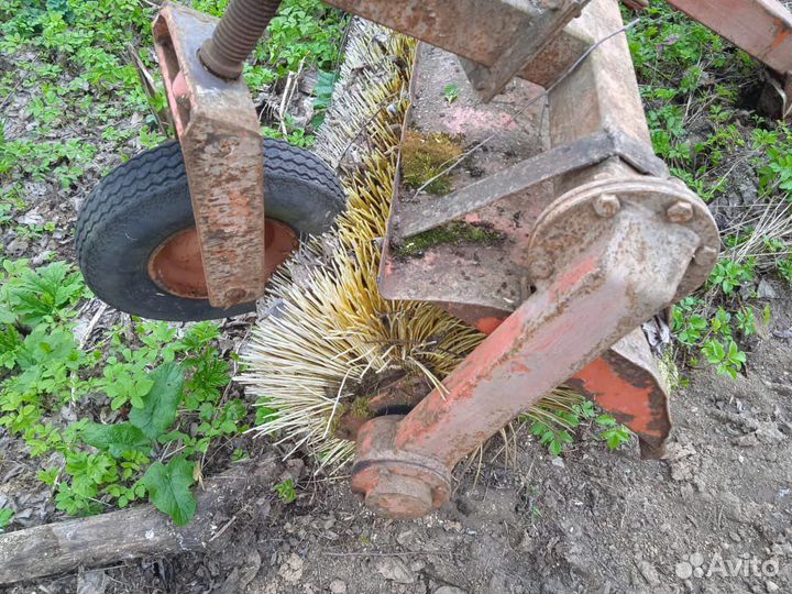 Щетка коммунальная на мтз