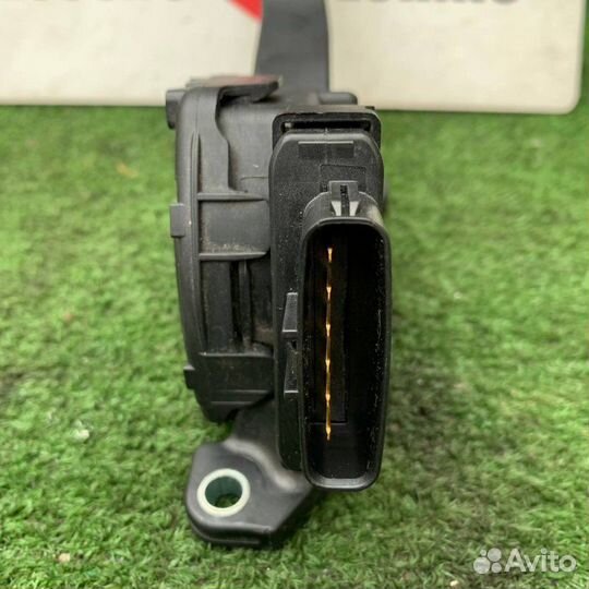 Педаль газа Suzuki Escudo/ Grand Vitara TD54W