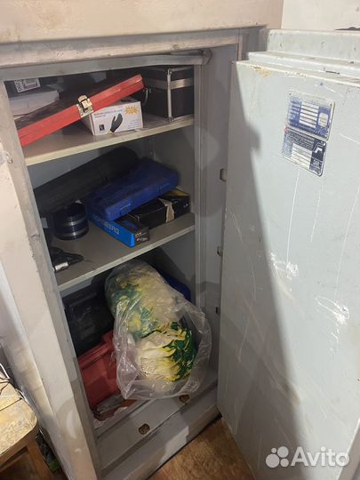 Огнеупорный сейф Aiko Paper star 4