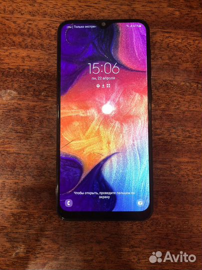 Samsung Galaxy A50, 4/64 ГБ