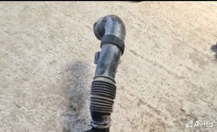 Патрубок воздушного фильтра peugeot 308 пежо 308