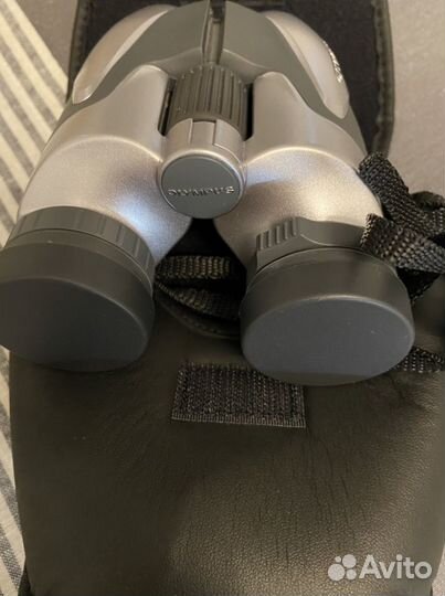 Бинокль Olympus 10-30x25 Zoom PC I