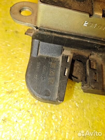 Vag 5m0827505 замок крышки багажника