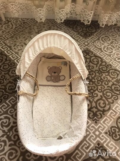 Люлька-колыбель плетеная Mothercare с подставкой