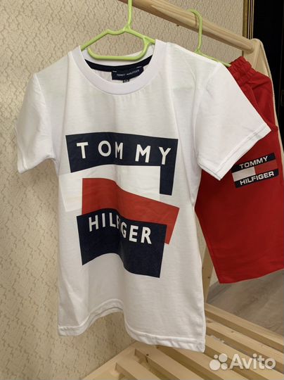 Костюм для мальчика новый