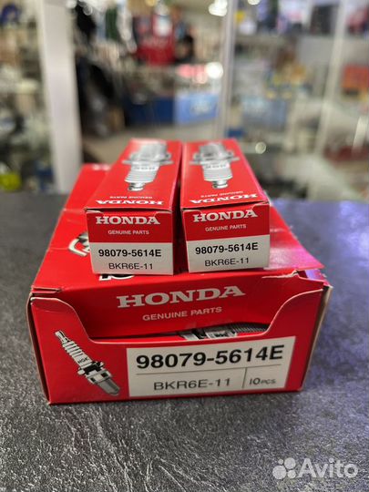 Свеча зажигания 98079-5614E 980795614E honda