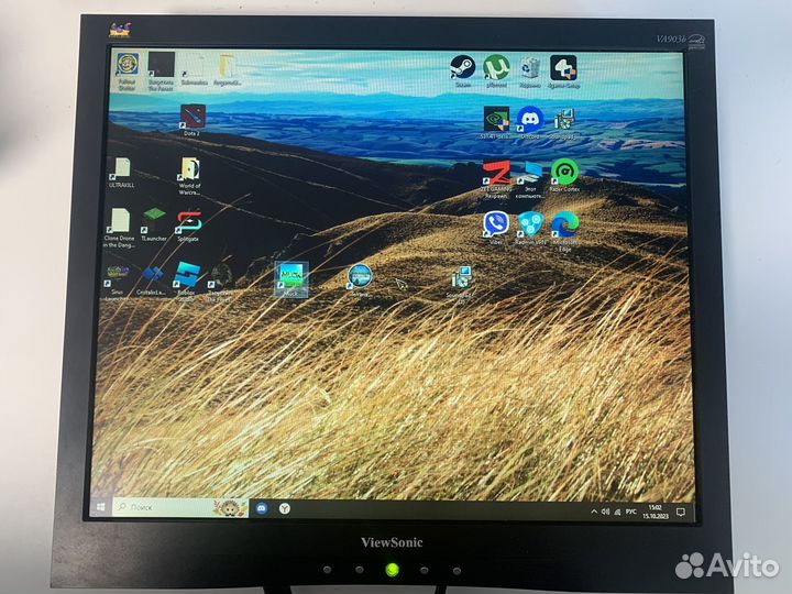 Монитор LG 19
