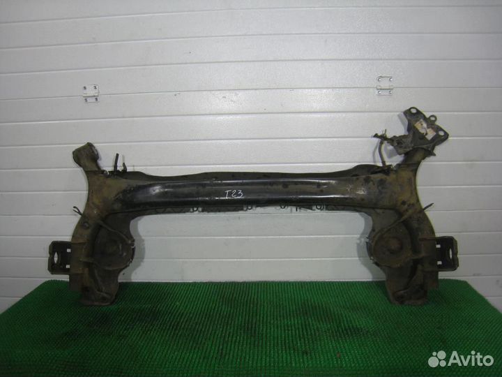 Балка задняя Renault Megane 3 (BZ0H) 2011