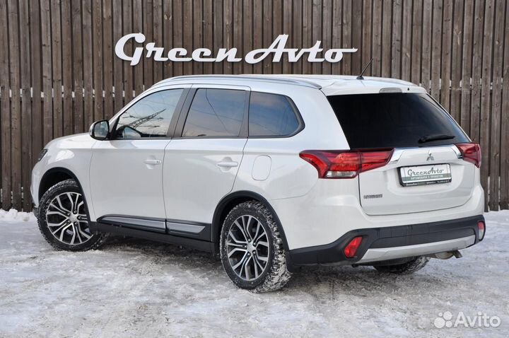 Mitsubishi Outlander 2.4 CVT, 2015, 131 154 км