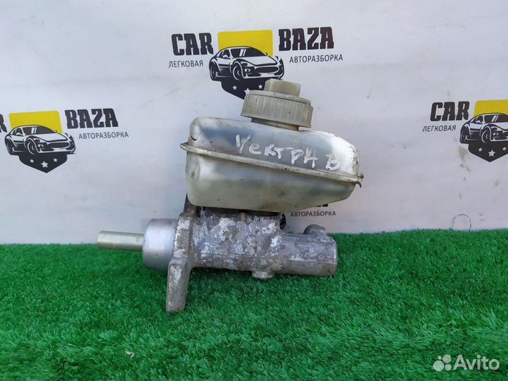 Главный тормозной цилиндр Opel Vectra