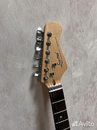 Электро гитара с комбиком