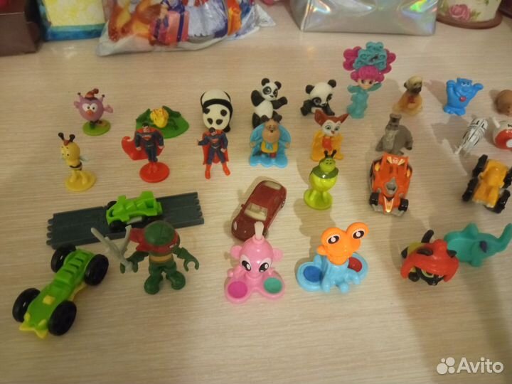 Игрушки из киндер сюрприза