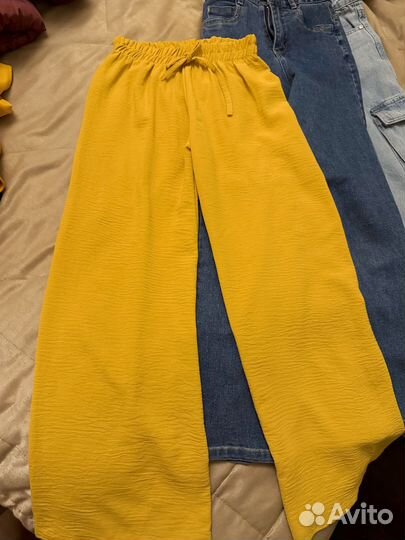 Джинсы, продаю пакетом несколько вещей