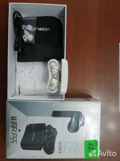 Беспроводные наушники новые