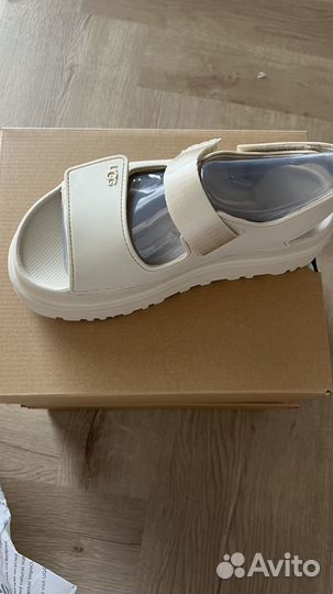 Сандалии GoldenGlow на платформе ugg оригинал