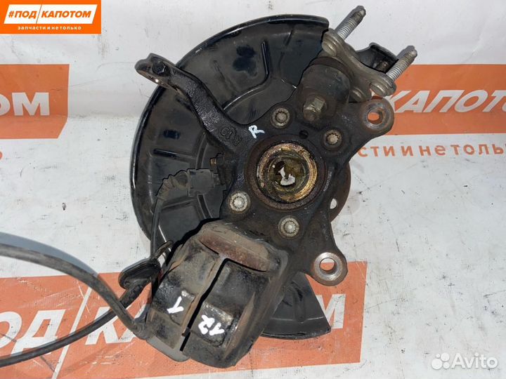 Кулак передний правый Volkswagen Jetta 5 2008