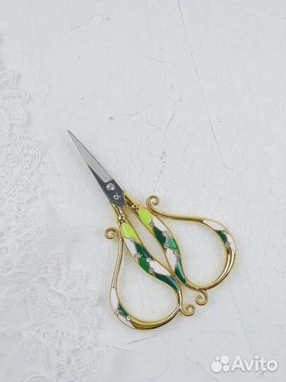 Ножницы с эмалью и стразами 