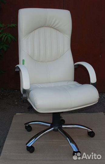 Офисные кресла
