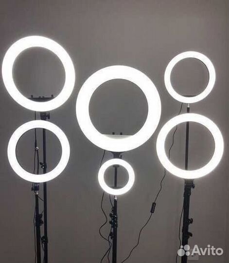 Кольцевая лампа со штативом 26-45 см новые