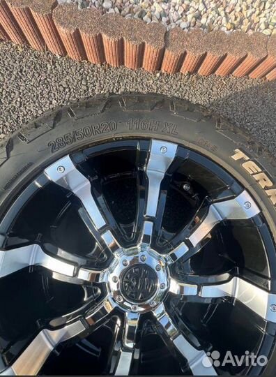 Колеса Cruiser 200 Lx 570 285/50R20 Japan