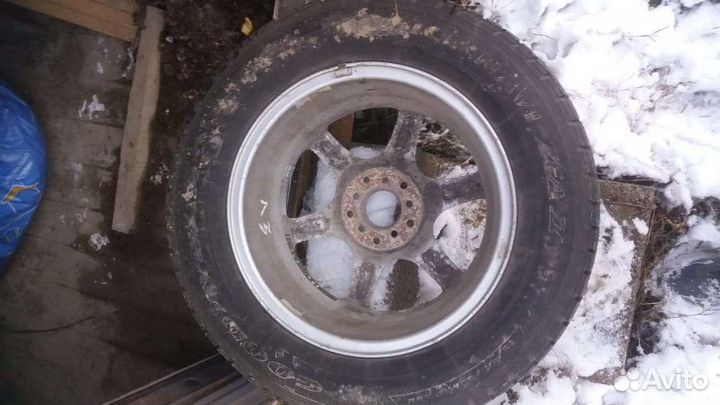 Goodyear Ice Navi Zea II 215/65 R16