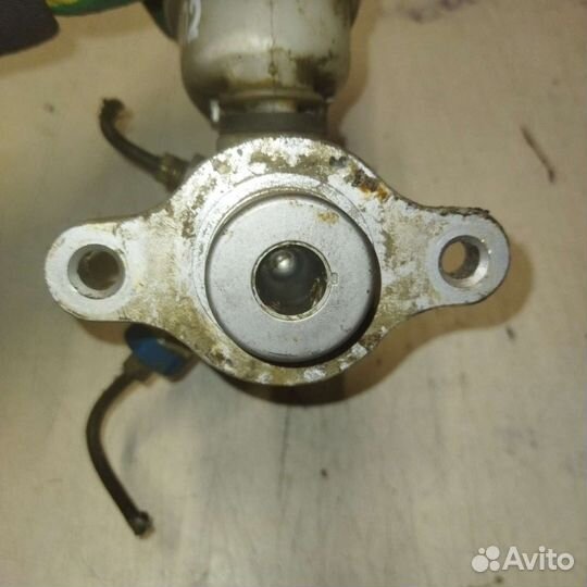 Тормозной цилиндр Nissan Almera Classic