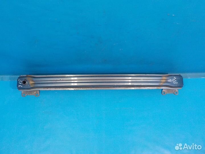 Усилитель заднего бампера skoda Yeti 2009-2018