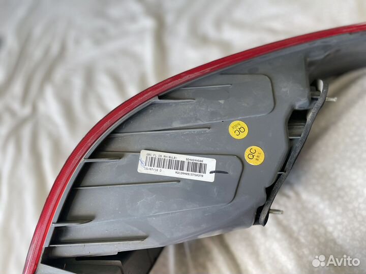 Задний правый фонарь kia rio 3 оригинал