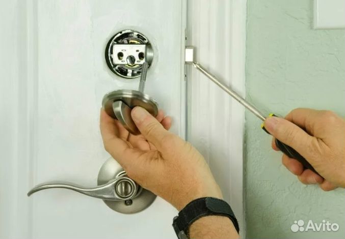 Вскрытие, замена замков, авто, сейфы