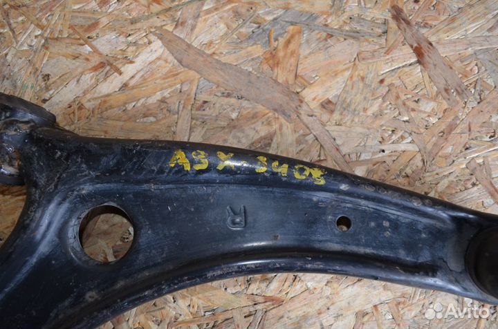 Рычаг подвески передний правый Mitsubishi