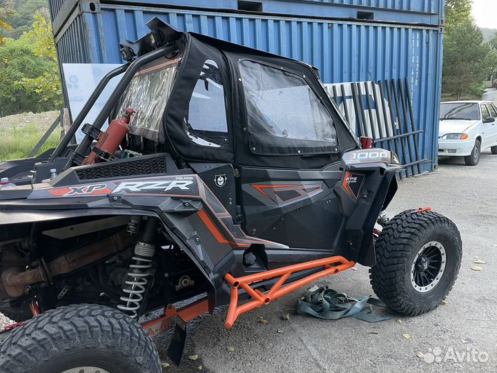 Окна Polaris RZR 1000