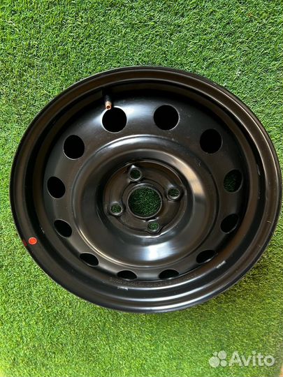 Диски оригинал по штучно R15 Kia Rio Solaris