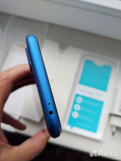 Мобильные телефоны бу honor 10