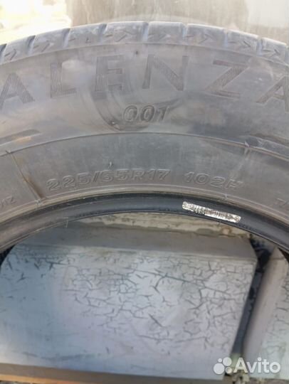 Bridgestone Alenza 001 225/65 R17 102H