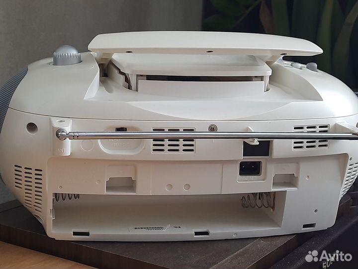 Портативная магнитола Samsung RCD S20