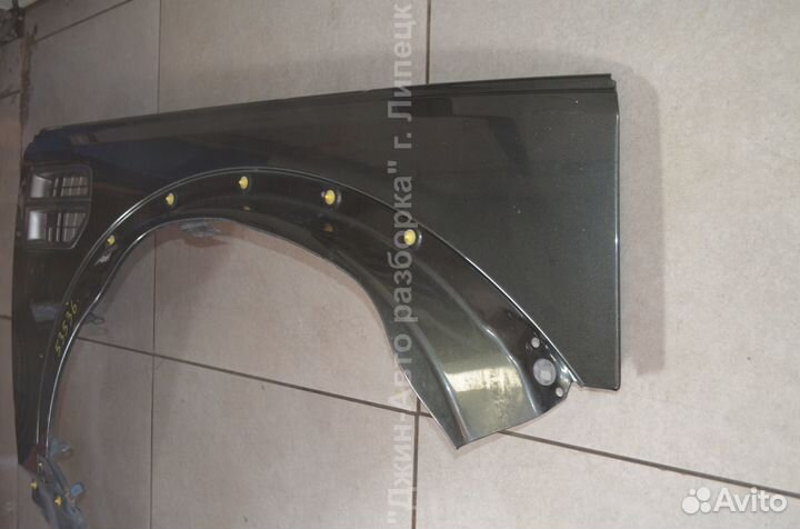 Крыло переднее правое Land Rover Discovery 3
