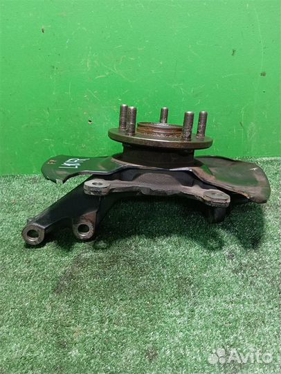 Кулак передний правый Honda FR-V (BE1) 2006