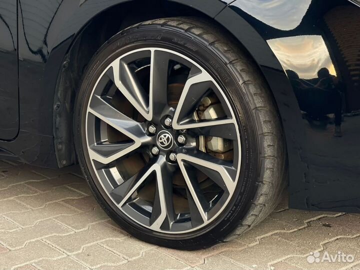 Toyota Corolla 1.8 CVT, 2018, 60 000 км