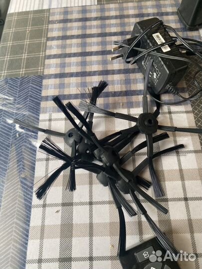 Робот пылесос panda x500