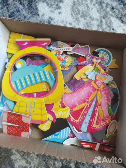 Одень куклу на магнитах 2 куклы