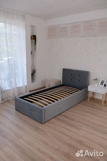 Кровать 80х200 в сером велюре Роза