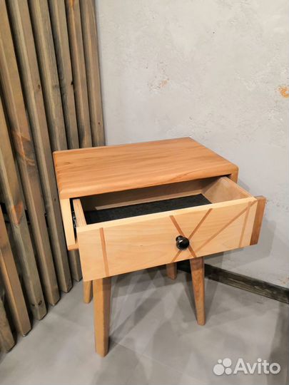 Тумба из массива