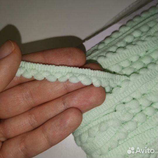 Тесьма помпошки