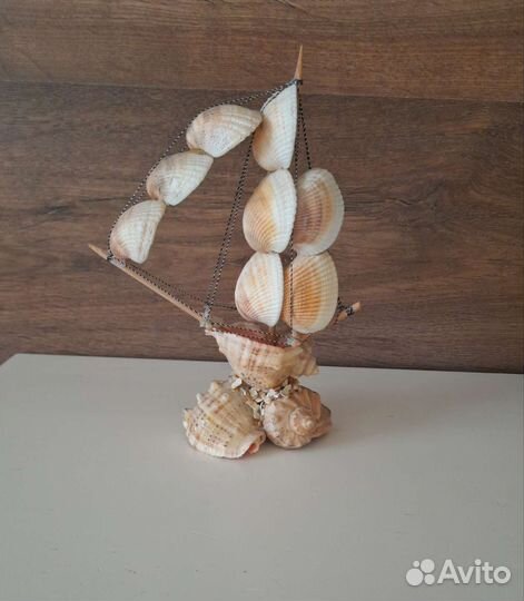 Кораблик из ракушек