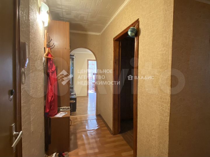 4-к. квартира, 61,5 м², 1/5 эт.