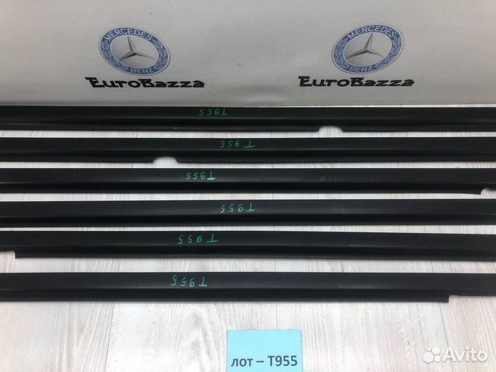 Молдинг стекла двери Mercedes W203 Wagon
