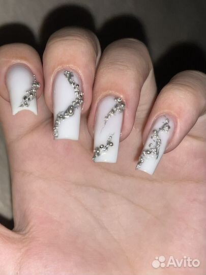 Мастер маникюра