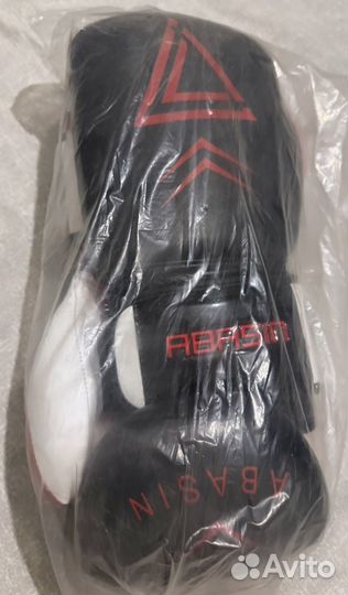 Боксерские перчатки Abasin 14 oz