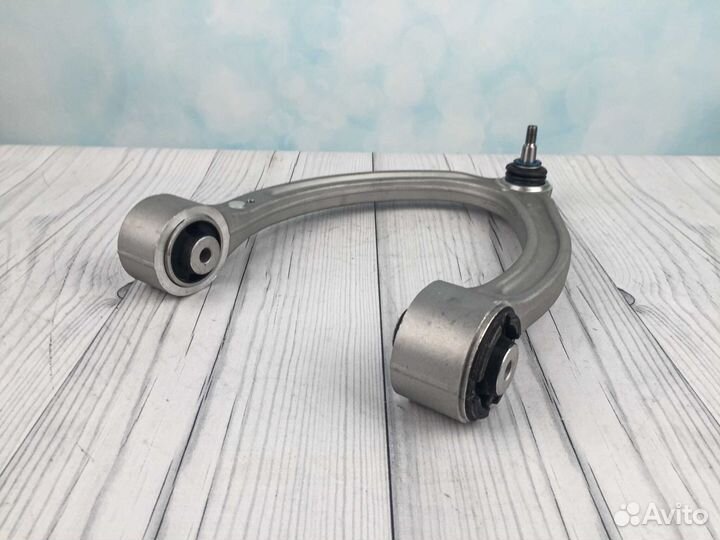 Рычаг Mersedes-Benz S-класс передний верхний левый