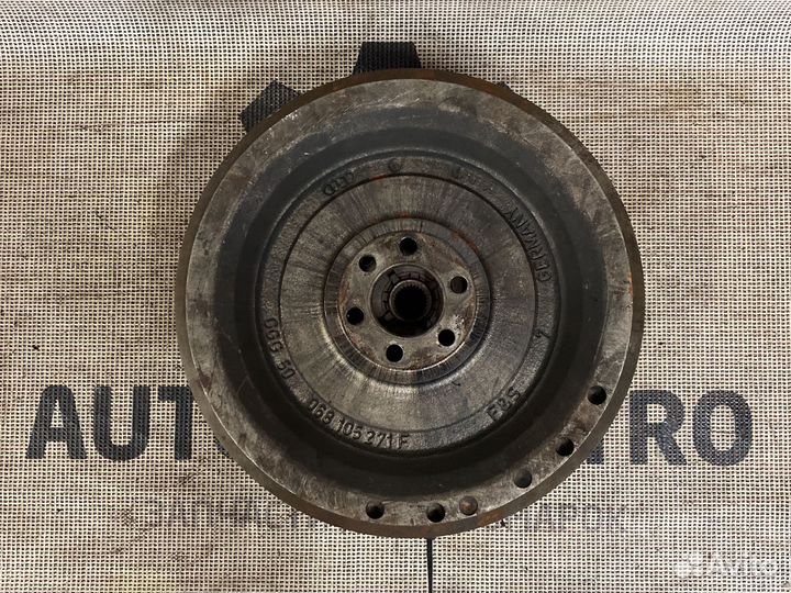 Комплект сцепления Volkswagen Golf 4 028141025F